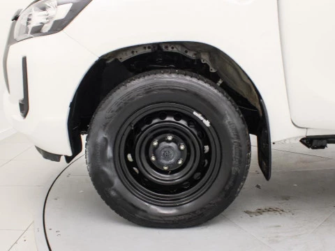 Toyota Hilux 2.4 D-4D GX 4WD DOUBLE CAB 150CV 4P