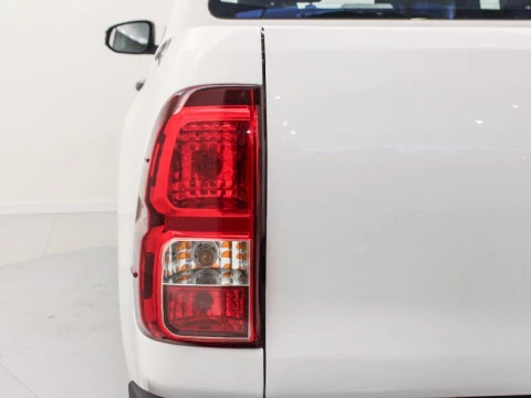 Toyota Hilux 2.4 D-4D GX 4WD DOUBLE CAB 150CV 4P