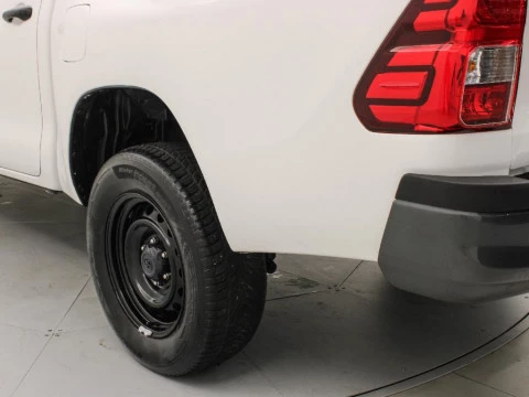 Toyota Hilux 2.4 D-4D GX 4WD DOUBLE CAB 150CV 4P