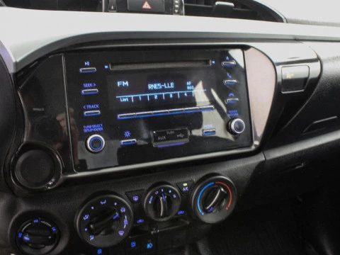 Toyota Hilux 2.4 D-4D GX 4WD DOUBLE CAB 150CV 4P