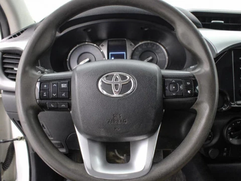Toyota Hilux 2.4 D-4D GX 4WD DOUBLE CAB 150CV 4P