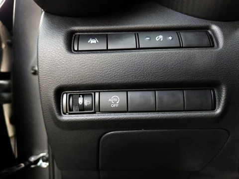 Nissan Juke 1.0 DIG-T 84KW N-CONNECTA DCT 5P