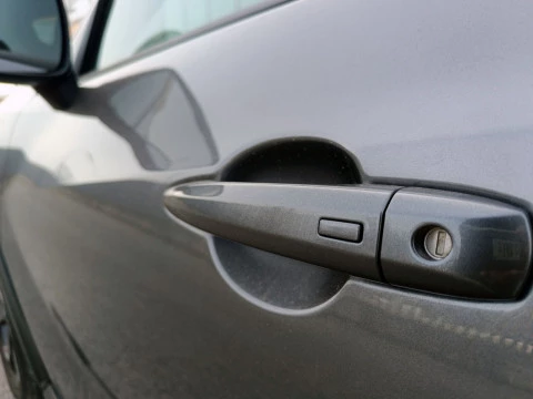 Nissan Juke 1.0 DIG-T 84KW N-CONNECTA DCT 5P