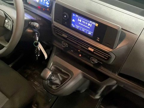Opel Vivaro Furgón 1.5 Diésel 120 CV Manual
