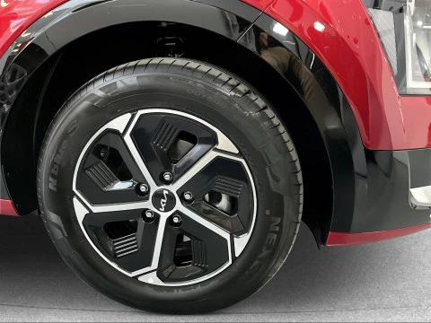 Kia Niro 1.6 GDi HEV 95kW (129CV) Drive