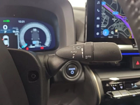Toyota C-HR 1.8 Spirit Hybrid 140