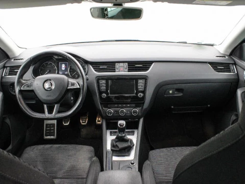 Skoda Octavia 1.8 TSI STYLE 180 5P