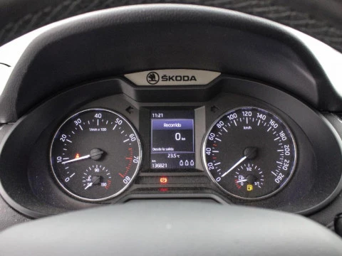 Skoda Octavia 1.8 TSI STYLE 180 5P