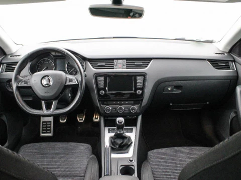 Skoda Octavia 1.8 TSI STYLE 180 5P