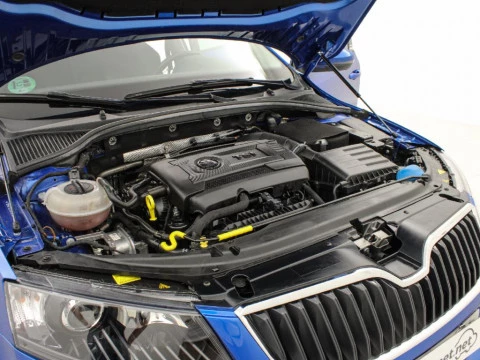 Skoda Octavia 1.8 TSI STYLE 180 5P