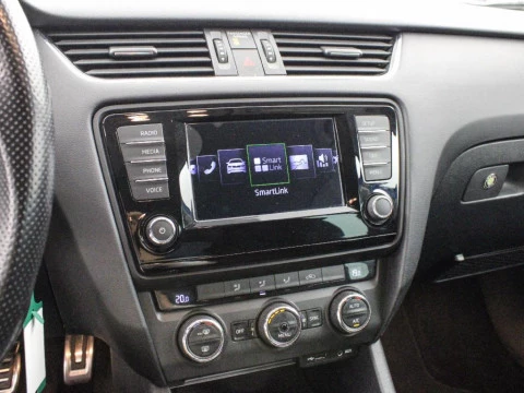 Skoda Octavia 1.8 TSI STYLE 180 5P