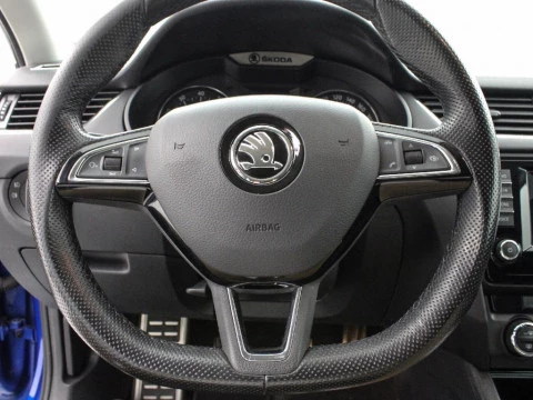 Skoda Octavia 1.8 TSI STYLE 180 5P