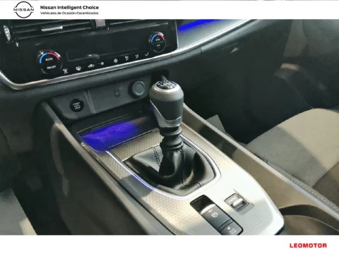 Nissan Qashqai  MHEV N-Connecta 2025