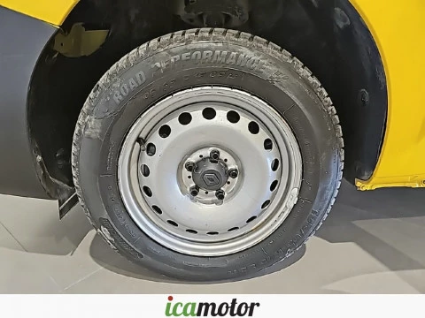 Renault Kangoo Furgón Maxi 4p Blue dCi 70 kW (95CV)