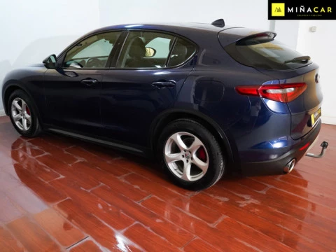 Alfa Romeo Stelvio 2.2 Diesel 110kW 150CV Super RWD