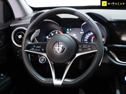 Alfa Romeo Stelvio 2.2 Diesel 110kW 150CV Super RWD