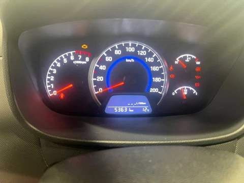 Hyundai i10  1.0 MPI Essence