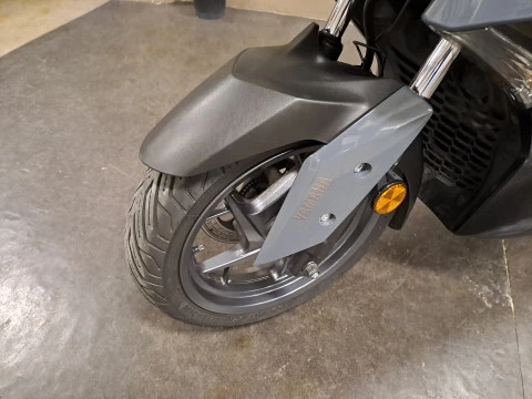 Yamaha XMAX 125 Tech Max POWER GREY Yamaha XMAX 125 Tech Max POWER GREY