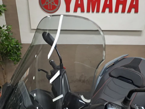 Yamaha XMAX 125 Tech Max POWER GREY Yamaha XMAX 125 Tech Max POWER GREY