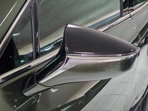 Lexus UX 2.0 250h Business