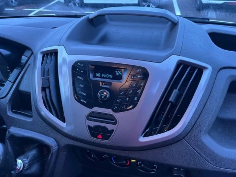 Ford Transit 350 96kW L3H2 Van Trend Delantera