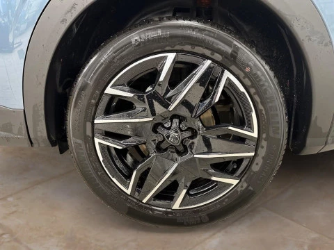 Peugeot 3008 Hybrid 1.2 107KW Allure eDCS6