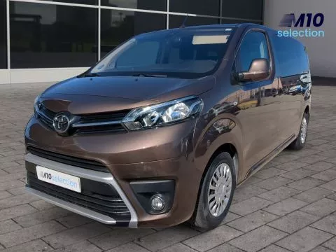 Toyota Proace Verso 2.0D 145CV FAMILY ADVANCE L1 Toyota Proace Verso 2.0D 145CV FAMILY ADVANCE L1