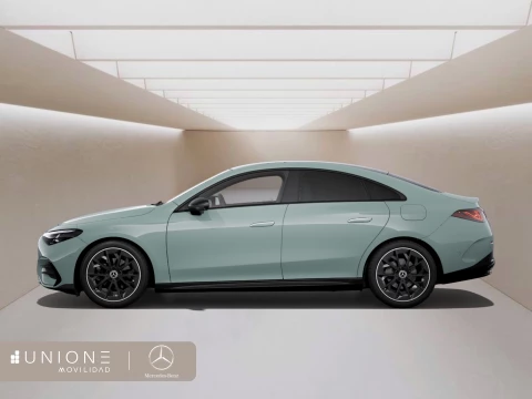 Mercedes-Benz Clase CLA  180 con tecnología híbrida