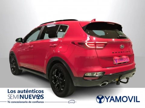 Kia Sportage 1.6 MHEV Black Edition 100 kW (136 CV)