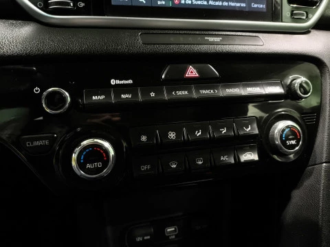 Kia Sportage 1.6 MHEV Black Edition 100 kW (136 CV)