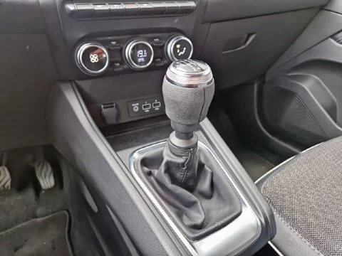 Renault Captur techno TCe 67kW (90CV)