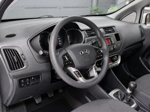 Kia Rio 1.2 CVVT 85cv Drive