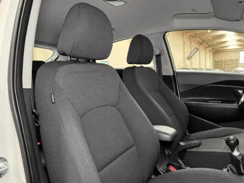 Kia Rio 1.2 CVVT 85cv Drive