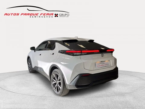 Toyota C-HR 1.8 Advance Hybrid 140