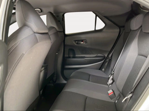 Toyota C-HR 1.8 Advance Hybrid 140