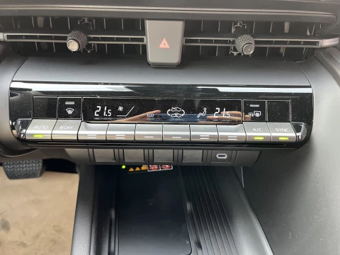 Toyota C-HR 1.8 Advance Hybrid 140