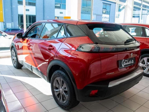 Peugeot 2008 1.2 PURETECH 100 S&S ACTIVE PACK 5P