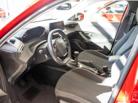 Peugeot 2008 1.2 PURETECH 100 S&S ACTIVE PACK 5P