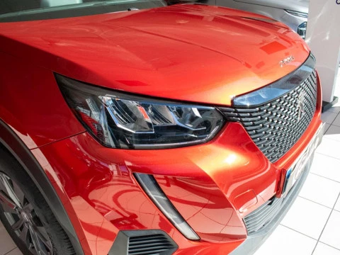 Peugeot 2008 1.2 PURETECH 100 S&S ACTIVE PACK 5P