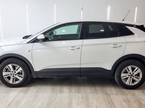 Opel Grandland X 1.5 CDTi Selective Pro