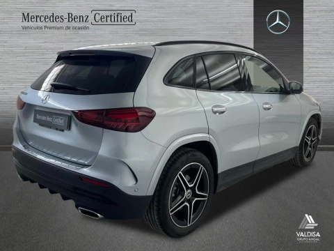 Mercedes-Benz GLA 200 d