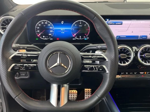 Mercedes-Benz GLA 200 d