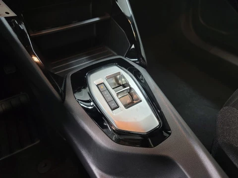 Peugeot 2008 N2008 Style Hybrid 110 eDCS6