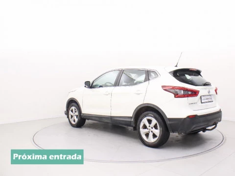 Nissan Qashqai 1.2 DIG-T VISIA 115 5P