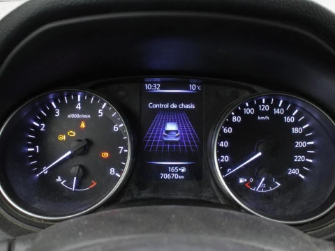 Nissan Qashqai 1.2 DIG-T VISIA 115 5P