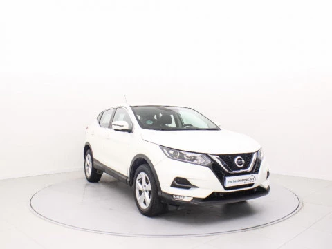 Nissan Qashqai 1.2 DIG-T VISIA 115 5P
