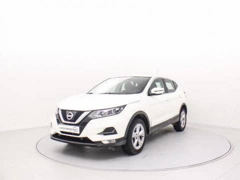 Nissan Qashqai 1.2 DIG-T VISIA 115 5P