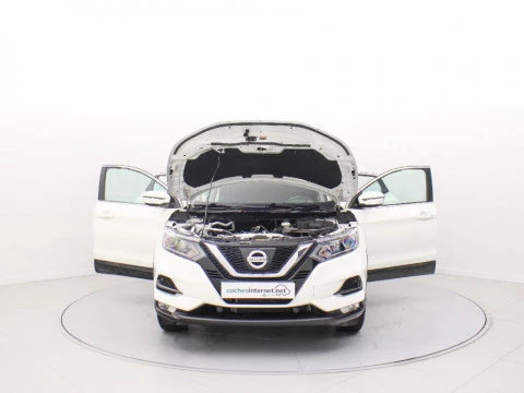 Nissan Qashqai 1.2 DIG-T VISIA 115 5P