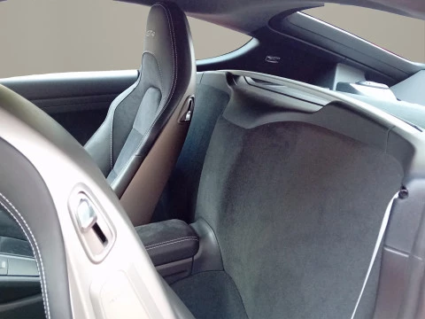 Porsche 718 Cayman GT4