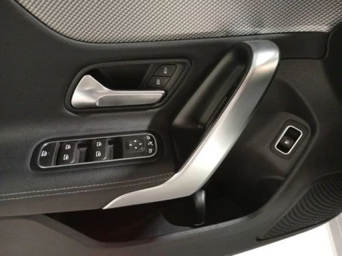 Mercedes-Benz CLA CLA 250 e